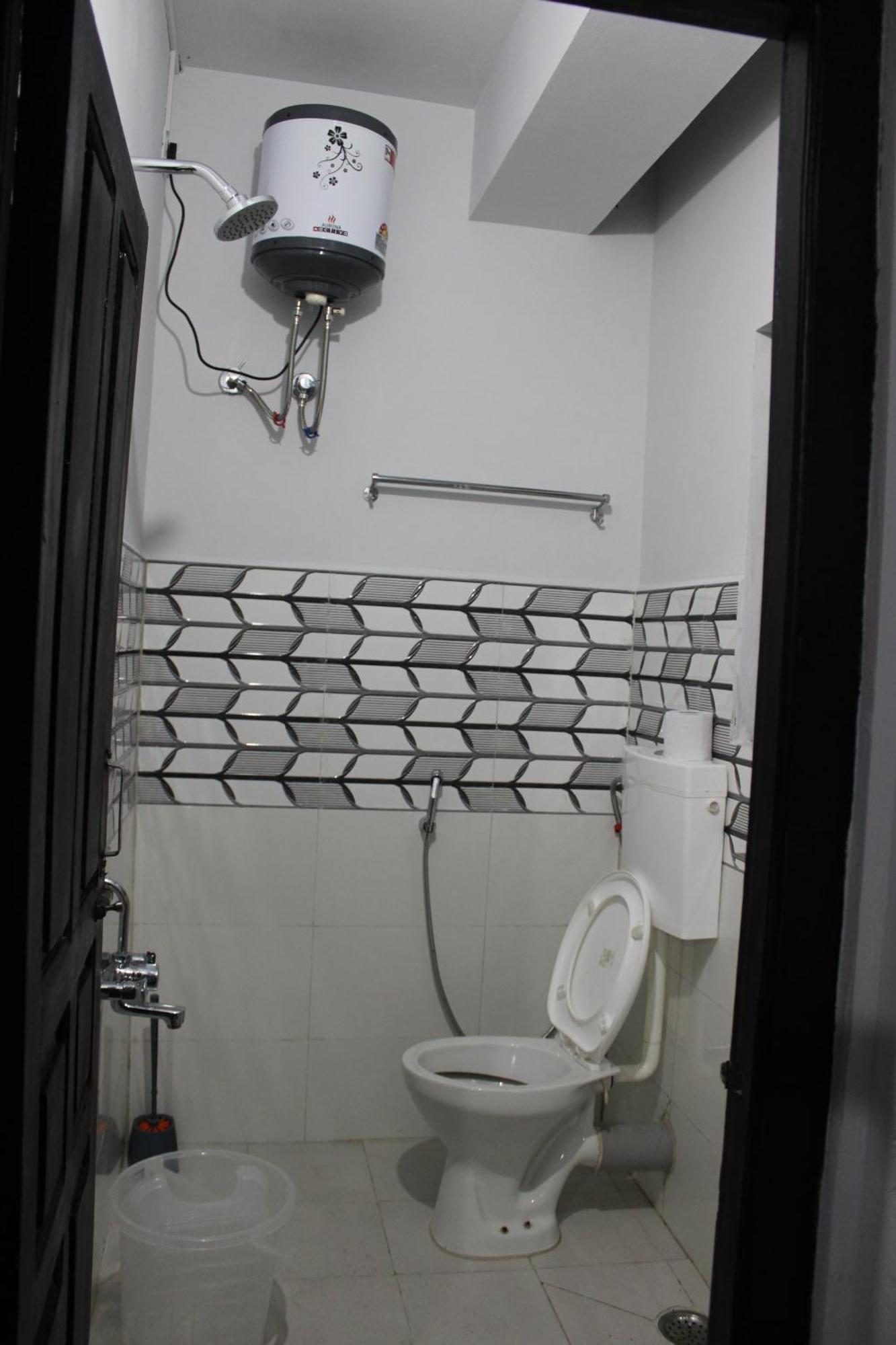 Halabella Homestay Shillong Exterior foto