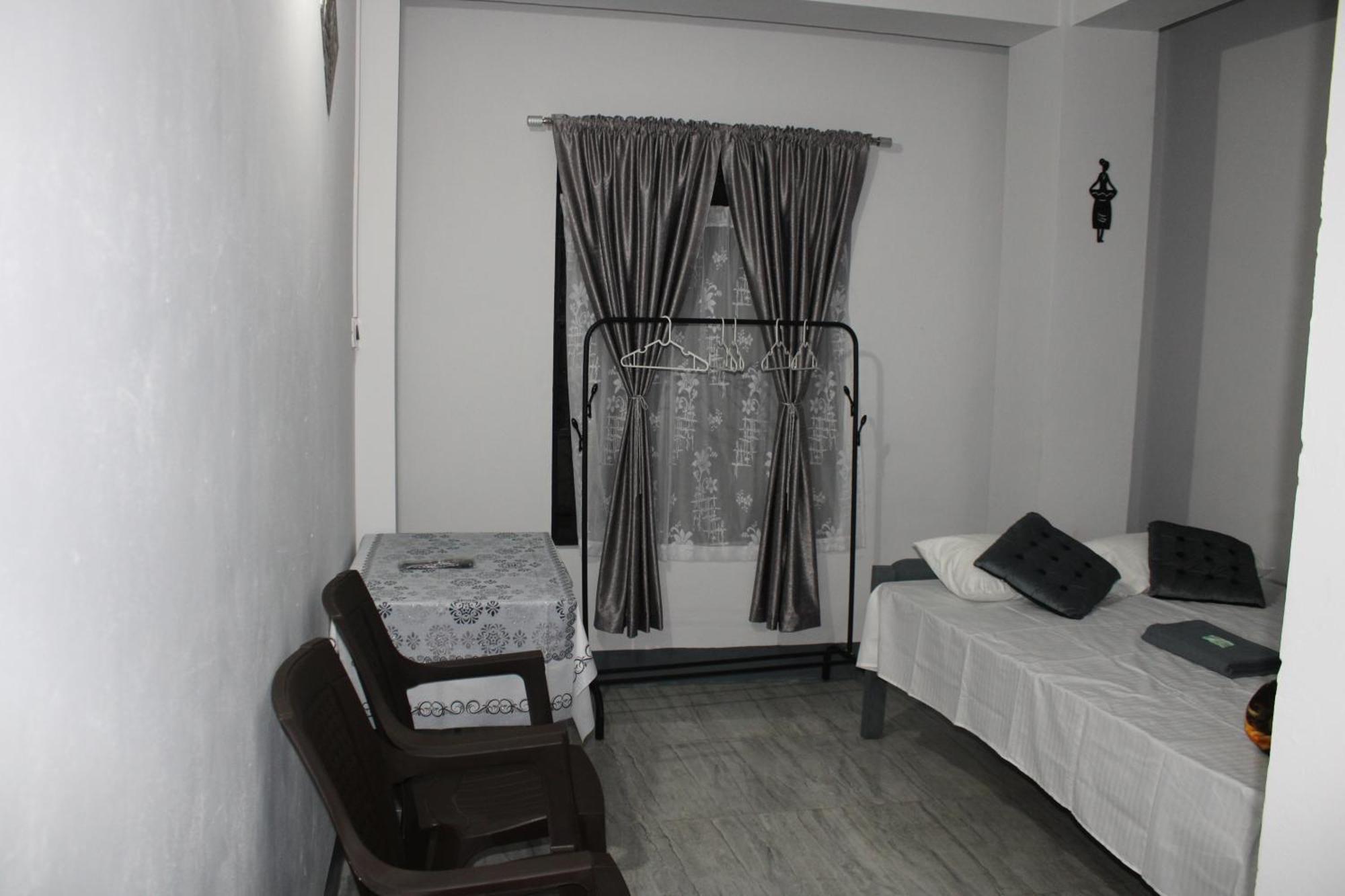 Halabella Homestay Shillong Exterior foto
